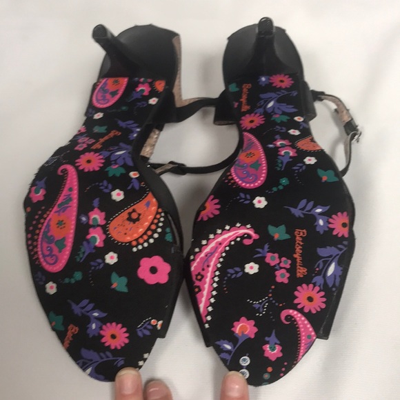 Betsey Johnson heels - Picture 4 of 4